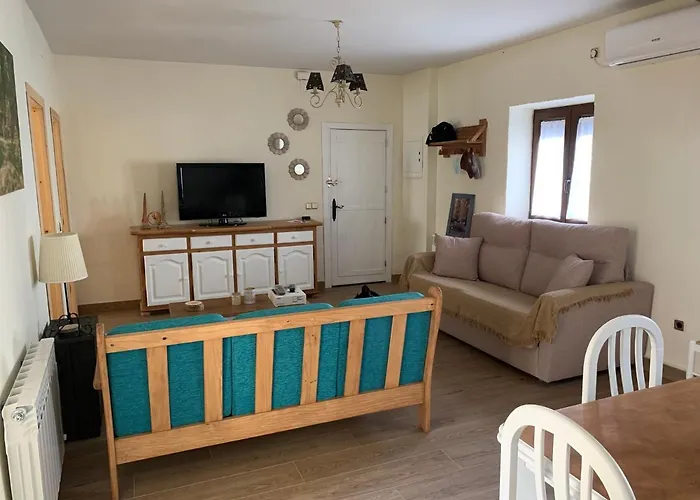 El Naranjo Holiday home Piedralaves