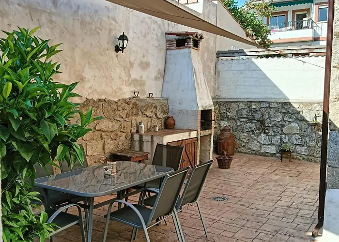 Holiday home El Naranjo Piedralaves